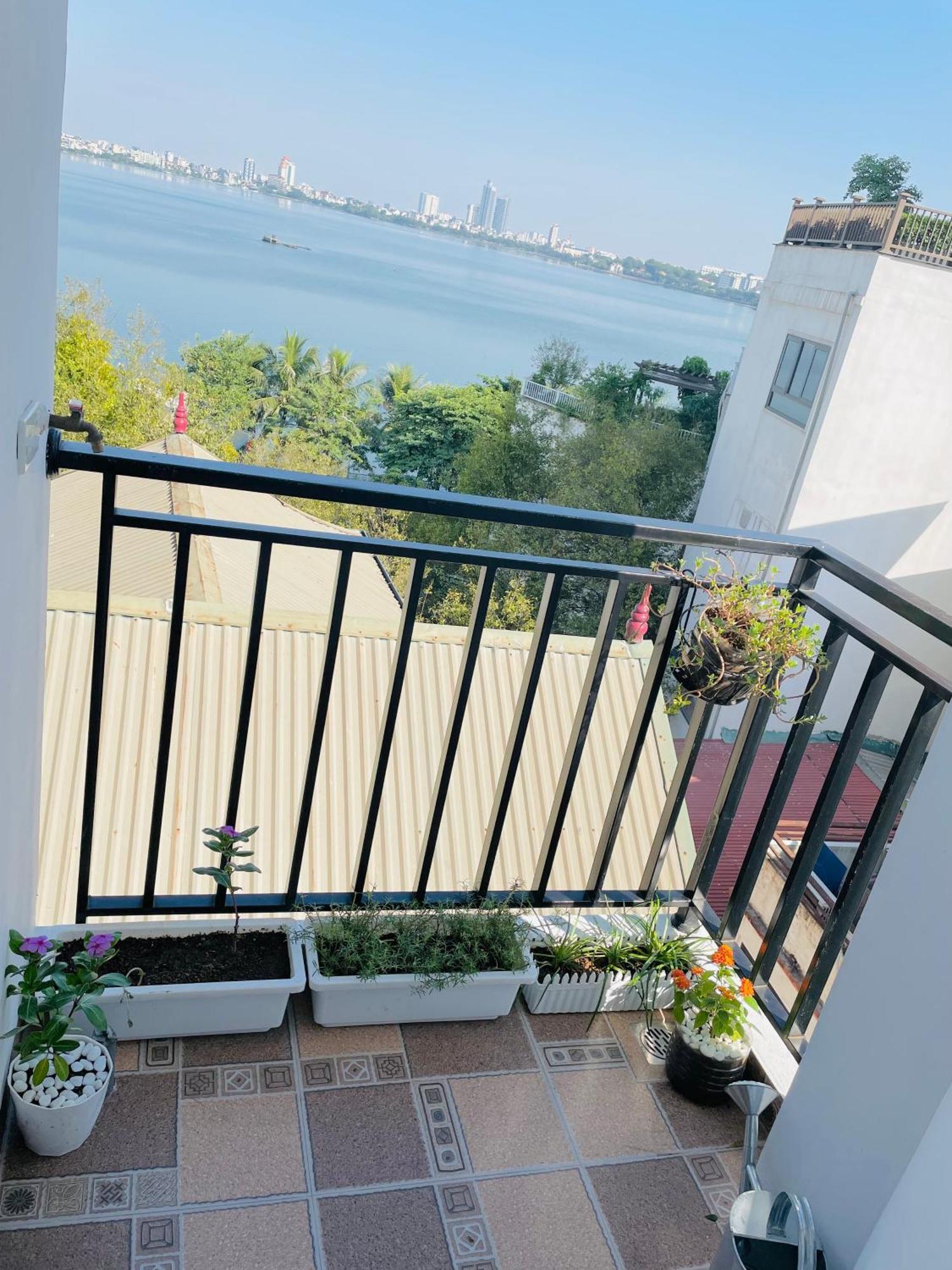 T98 Westlake Trich Sai - Tay Ho Center Lake View Studio Ανόι Εξωτερικό φωτογραφία